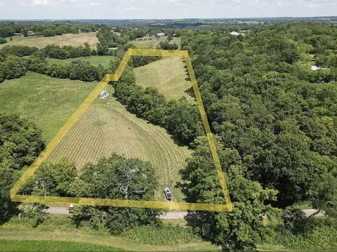 255 A T Dean Rd, Harrodsburg, KY 40330