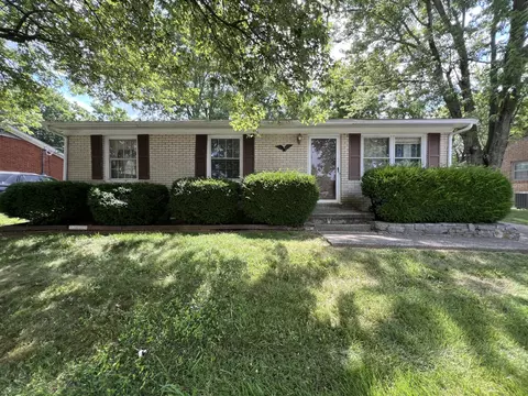 122 Pandy St, Versailles, KY 40383