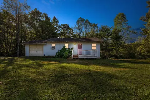419 Corner Ridge Rd, Frenchburg, KY 40322