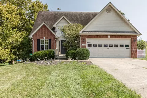 200 Berkley Ln, Frankfort, KY 40601