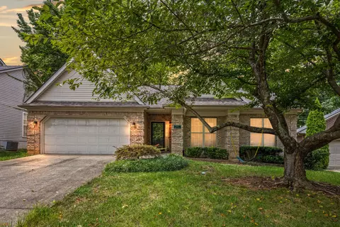 1753 Headley Grn, Lexington, KY 40504