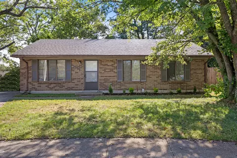 3304 Fields Ct, Lexington, KY 40515