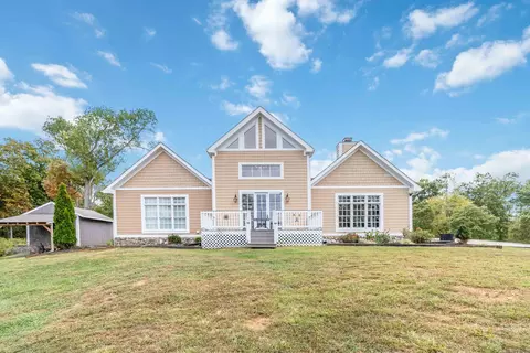 Exterior - 120 Bridleway Rd, Nancy, KY 42544 photo 2 of 9