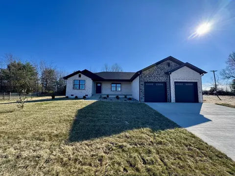 160 Central Park Ave, Berea, KY 40403
