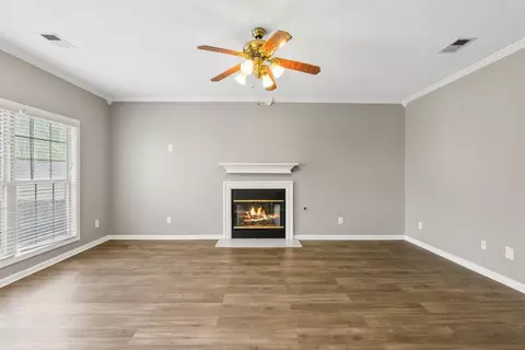 Living - 151 Hemingway Pl, Georgetown, KY 40324 photo 8 of 9