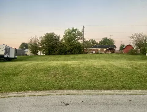 152 Double Tree Ct, Mount Sterling, KY 40353