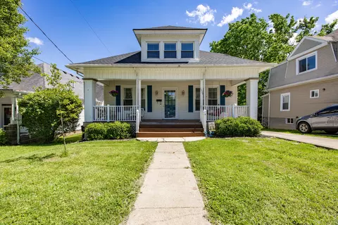 1520 Cypress St, Paris, KY 40361