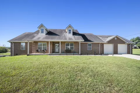 109 Willoughby Heights Dr, Mount Sterling, KY 40353