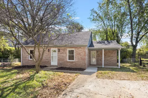 204 Crawford Ct, Winchester, KY 40391