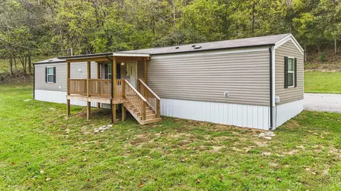 1410 Dry Fork Creek Rd, Winchester, KY 40391