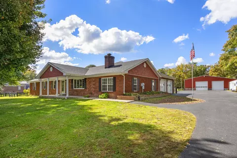 10197 N Wilderness Rd, Mount Vernon, KY 40456