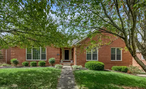 2704 Ashbrooke Dr, Lexington, KY 40513