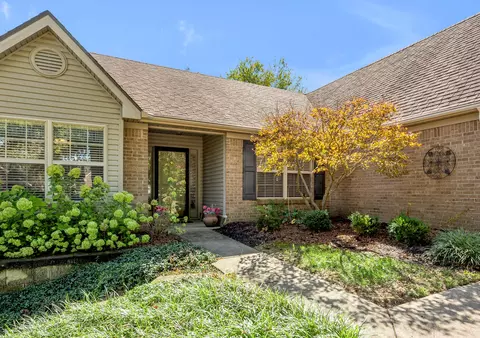 4083 Elora Ln, Lexington, KY 40515
