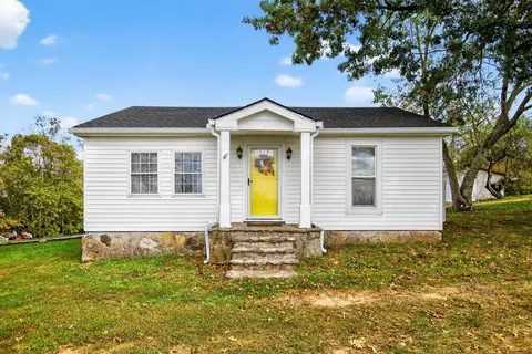 1508 Ford Hampton Rd, Winchester, KY 40391