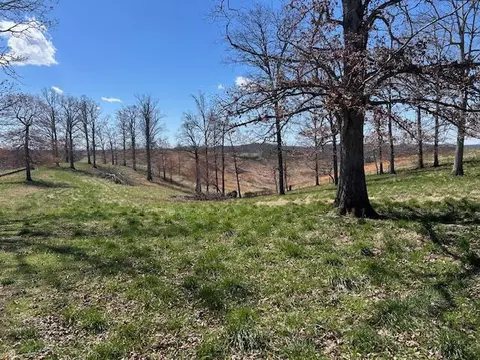 25 Pittsburg Lndg, London, KY 40741