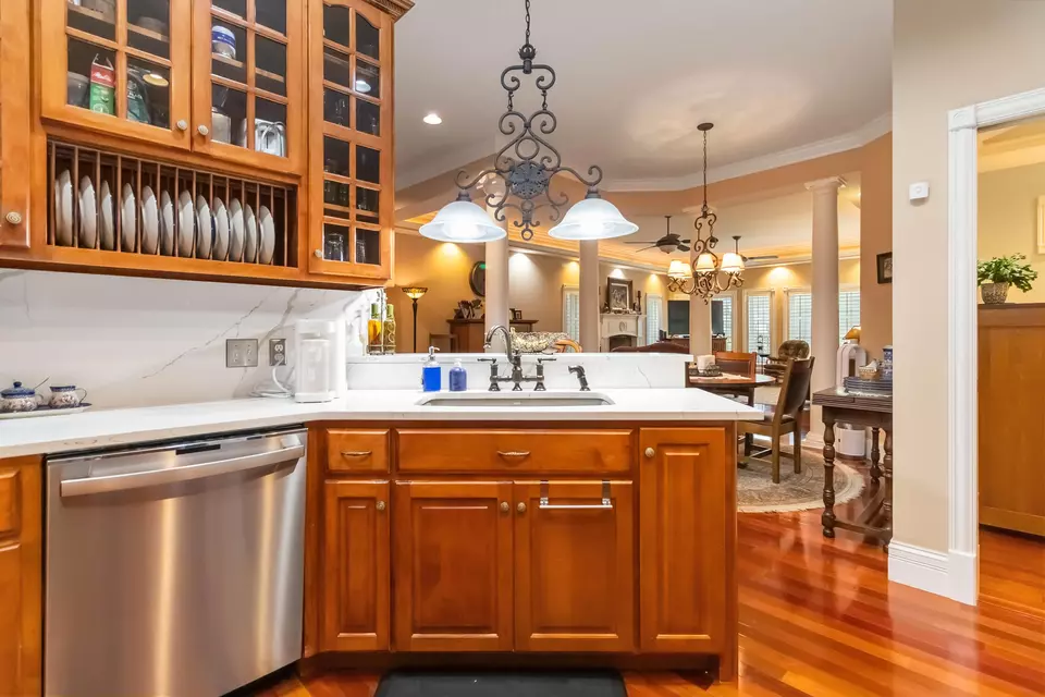 Kitchen - 16 Summer Breeze Dr, Somerset, KY 42503 photo 2 of 5