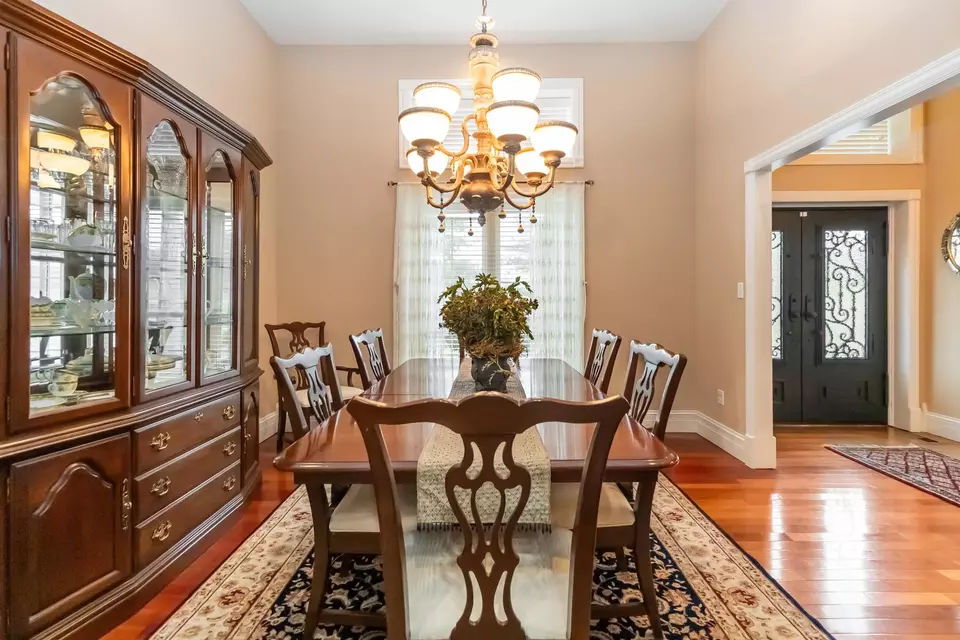 Dining - 16 Summer Breeze Dr, Somerset, KY 42503 photo 4 of 6
