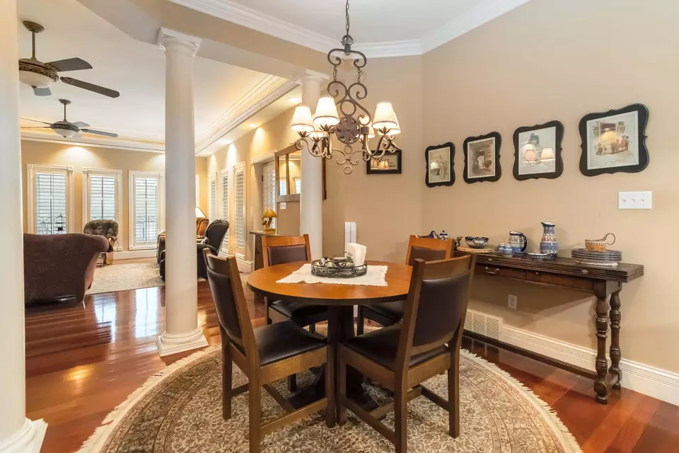 Dining - 16 Summer Breeze Dr, Somerset, KY 42503 photo 5 of 6