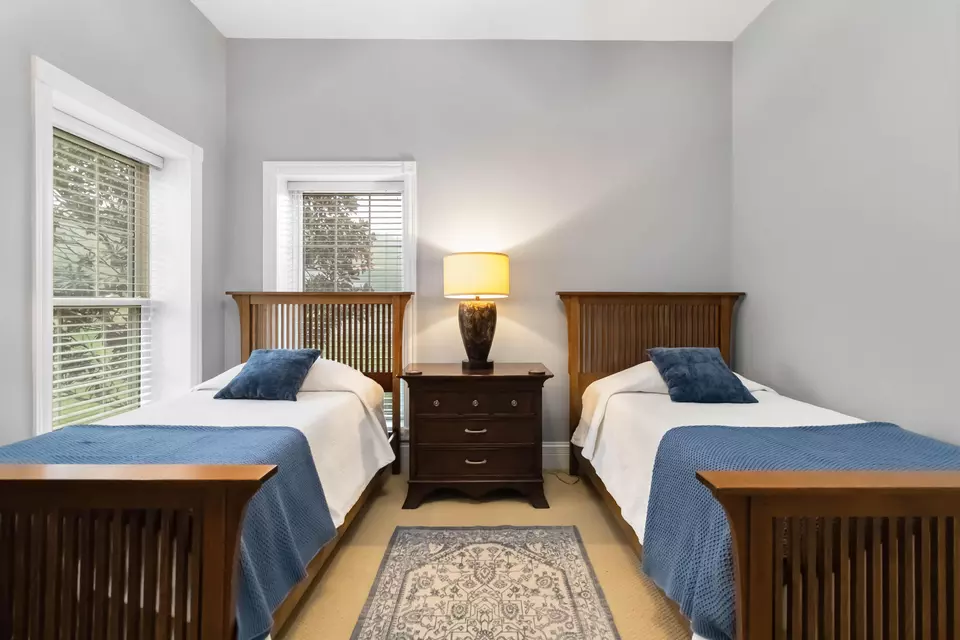 Bedroom - 16 Summer Breeze Dr, Somerset, KY 42503 photo 8 of 9