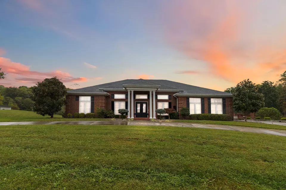 Exterior - 16 Summer Breeze Dr, Somerset, KY 42503 photo 3 of 16