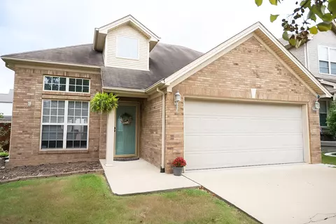 3013 Shady Knoll Rst, Lexington, KY 40511