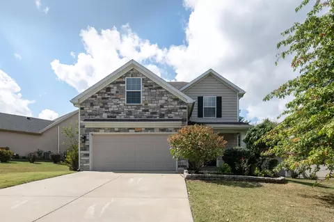 2972 Town Branch Rd, Lexington, KY 40511
