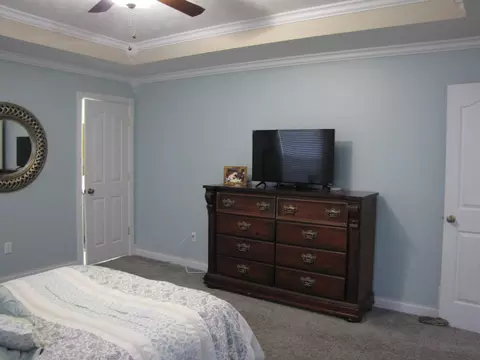 Bedroom - 565 Prather Dr, Nancy, KY 42544 photo 2 of 10