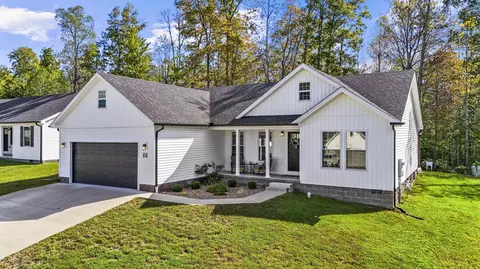 86 Woodlock Dr, Morehead, KY 40351