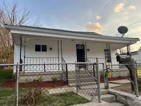 146 Cook Ave, Winchester, KY 40391