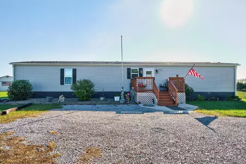 3388 Ky-1054, Berry, KY 41003