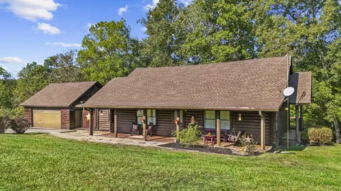 516 Donmar Dr, Lancaster, KY 40444