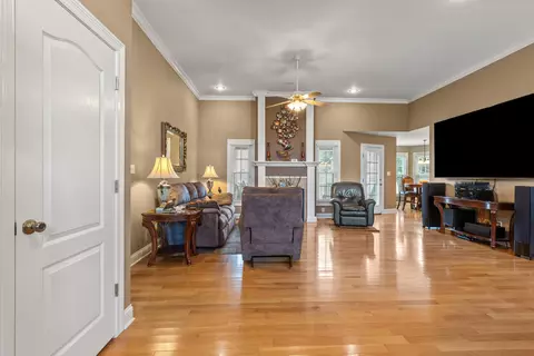 406 Koa Ct, Berea, KY 40403 photo 4