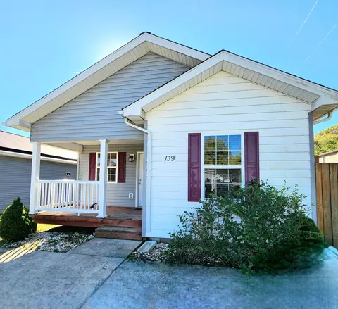139 Center St, Morehead, KY 40351