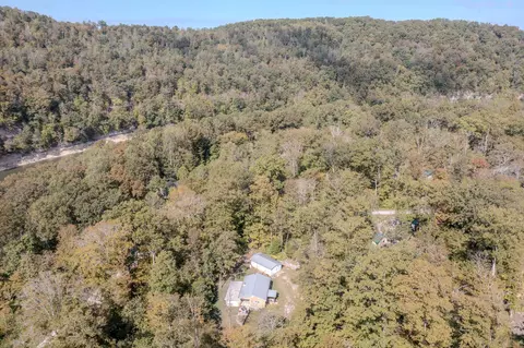 View/Area - 34 Jasper Circle Dr, Burnside, KY 42519 photo 9 of 10