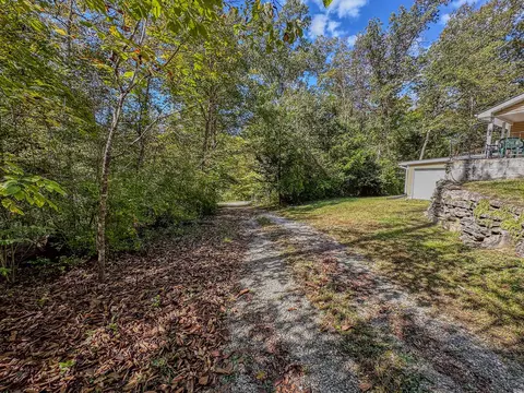 Exterior - 34 Jasper Circle Dr, Burnside, KY 42519 photo 11 of 12