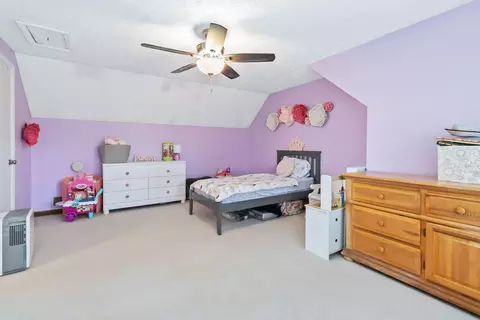 Bedroom - 430 Kelso Trl, Corbin, KY 40701 photo 8 of 13