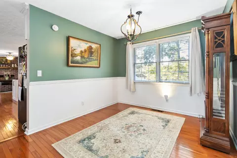Dining - 430 Kelso Trl, Corbin, KY 40701 photo 2 of 3