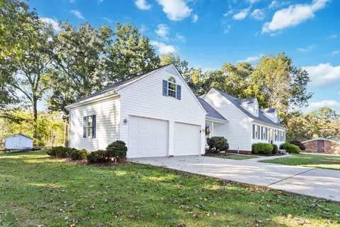 Exterior - 430 Kelso Trl, Corbin, KY 40701 photo 2 of 12