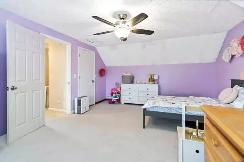 Bedroom - 430 Kelso Trl, Corbin, KY 40701 photo 9 of 13
