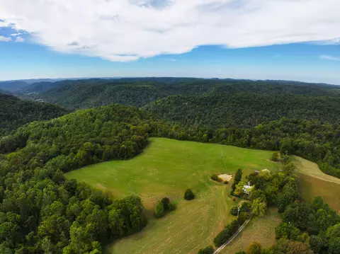 1351 Furnace Junction Rd, Ravenna, KY 40472