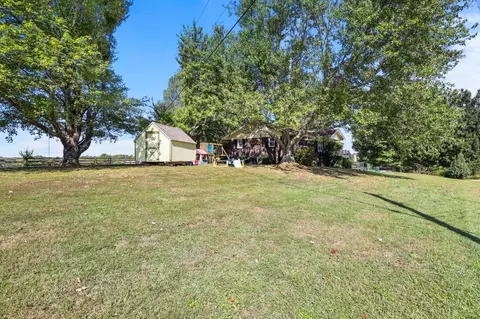 Exterior - 82 Wilson Rd, Keavy, KY 40737 photo 2 of 21