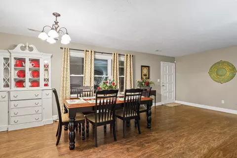 Dining - 82 Wilson Rd, Keavy, KY 40737 photo 2 of 2