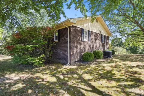 Exterior - 82 Wilson Rd, Keavy, KY 40737 photo 4 of 21