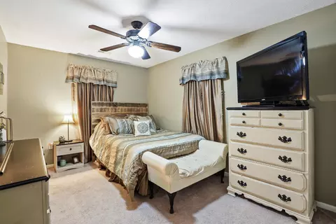 Bedroom - 82 Wilson Rd, Keavy, KY 40737 photo 5 of 5