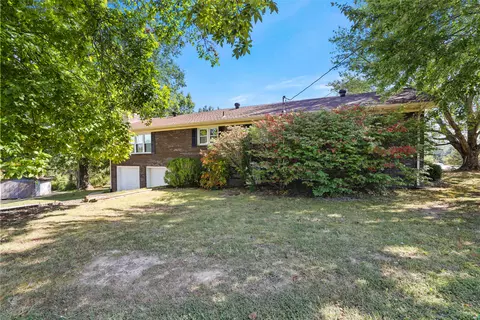 Exterior - 82 Wilson Rd, Keavy, KY 40737 photo 5 of 21