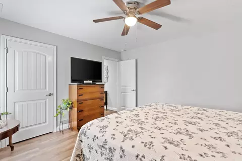 Bedroom - 111 Lynne Dr, Berea, KY 40403 photo 8 of 8