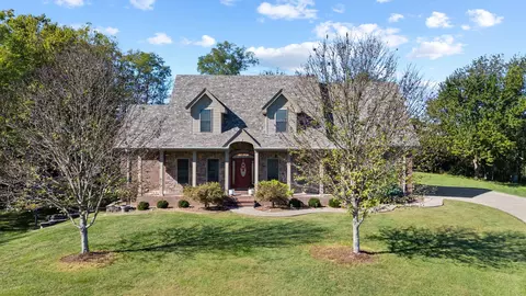 140 Holiday Ct, Harrodsburg, KY 40330