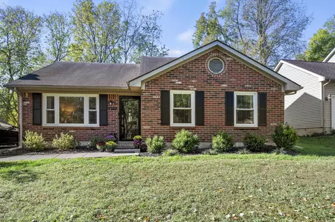 4289 Steamboat Rd, Lexington, KY 40514