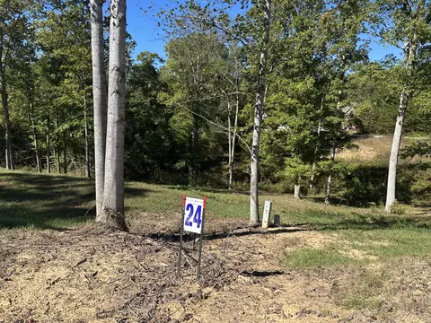 24 Cliff Line Dr, London, KY 40741
