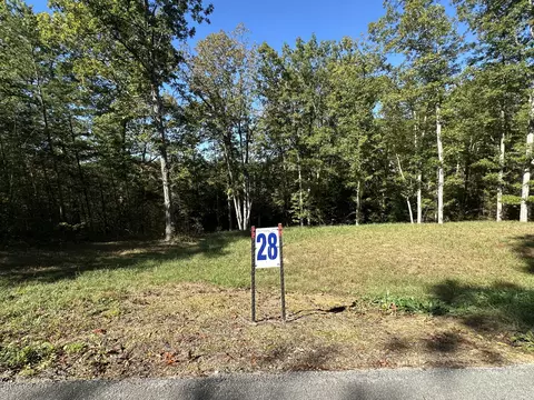 26 Cliffs Line Dr, London, KY 40741